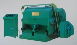 Platen Creasing and Die-Cutting Machine
