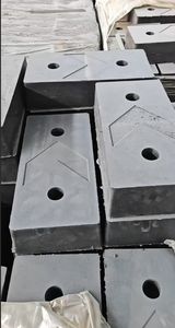 Industrial Rubber Dock Bumper Forklift Loading Bumper Bolt on Installation Shock Absorption for Truck Docks