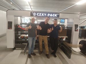 Czxy Pack Full Automatic Corrugated Paper Box Folding and Gluing Machine