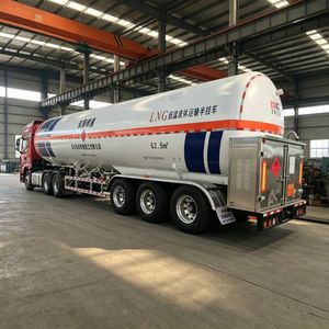 30000L 28.5cbm Rainproof Standard Transport High-Capacity Cryogenic CO2 Semi Trailer in China