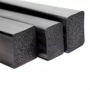High Quality Square EPDM Foam Sealing Strip Sponge Rubber Extrusion Sealing Strip