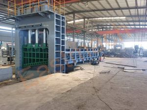 Scrap Metal Recycling Equipment Hydraulic Scrap Steel Shearing Machine Industrial Metal Hydraulic Gantry Shearing Machine
