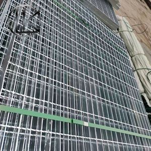 Hot Sale Long Lasting Carbon Steel Welded Grating for Trench Cover Projects