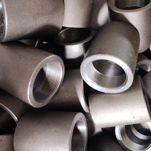 Forged Fittings 3000L Carbon Steel A105 Stainless Steel 304 2'' Half Coupling