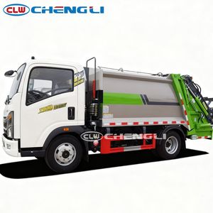 Low Price 4X2 Sinotruk HOWO Garbage Truck 4.5ton Waste Collection Truck 5.5cbm Garbage Compactor Truck for Municipal Waste Collection