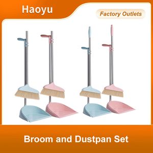 Factory Wholesale Standing Plastic Broom and Dustpan Set for Floor Cleaning