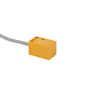 Premium Industrial Q17 Type Plastic Inductive Proximity Sensor Waterproof with NPN and PNP Output Non-Flush Design