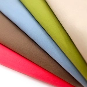 Hot Selling Poly and Cotton Blend 110GSM Waterproof Shirt Fabric Custom Various Colors Manufacture Wholesale