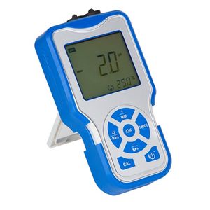 Portable Conductivity Meter with Water Proof Carrier Case P612