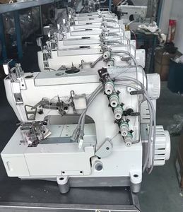 Three Needles Five Threads Direct Drive Interlock Industrial Sewing Machine