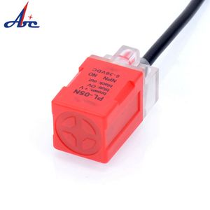 Square 17X17X35 Non-Screen Shield AC or DC 5mm Detection Distance Proximity Switch