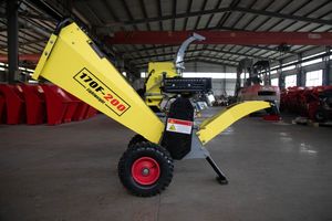 Advanced Wood Chipper with Unique Track Design for Efficiency