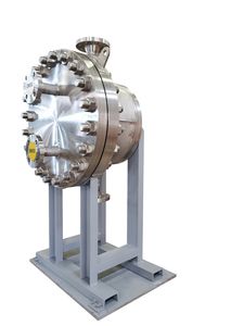 Plate and Shell Heat Exchanger for Chemical Heating or Cooling