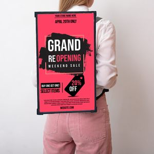 High Visibility Ideal 32 Inch LCD Android Control Backpack Mounted Billboard for Event Promotion and Crowd Advertising