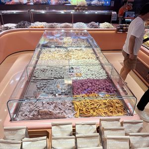 Premium LED Deli Display Case for Commercial Use