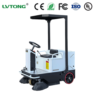 Industrial Electric Road Sweeper Truck with 3 Brushes