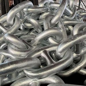 Strong Tensile Strength Customizable 22.4-192mm Width Studless Link Mooring Chain