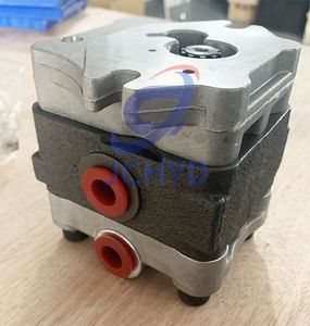 Hydraulic Charge Pump PVD-0b-18/24p-6g3 Gear Pump Pilot Pump Oil Pump