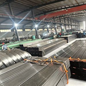 Factory Carbon Black Steel Pipe Metal Square Tube Structure Pipe