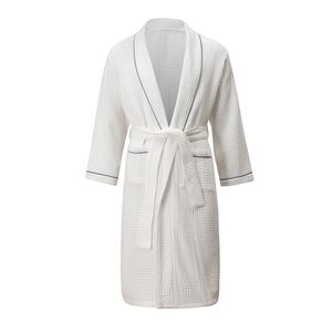 Customized 5 Star Hotel Waffle Cotton White Hotel Bathrobes Length Bath Robe